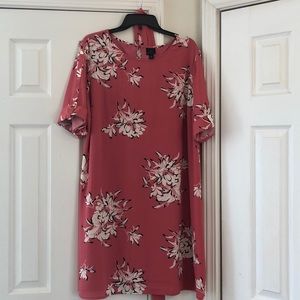EUC Worthington Floral Dress